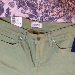 Crown & Ivy 10 Petite Super Cute Sage Green Cropped Jeans